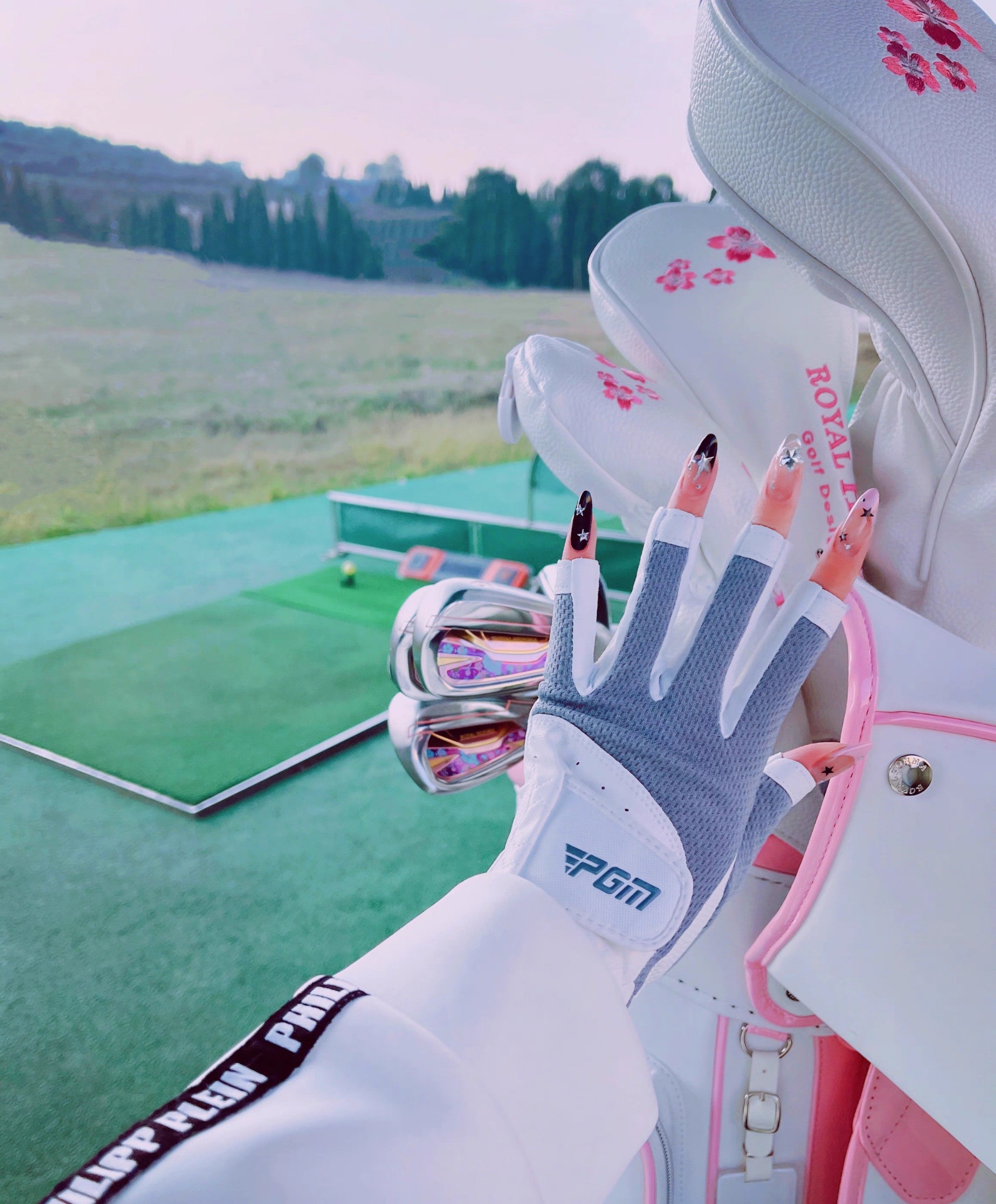 Găng tay golf nữ hở ngón - PGM ST032