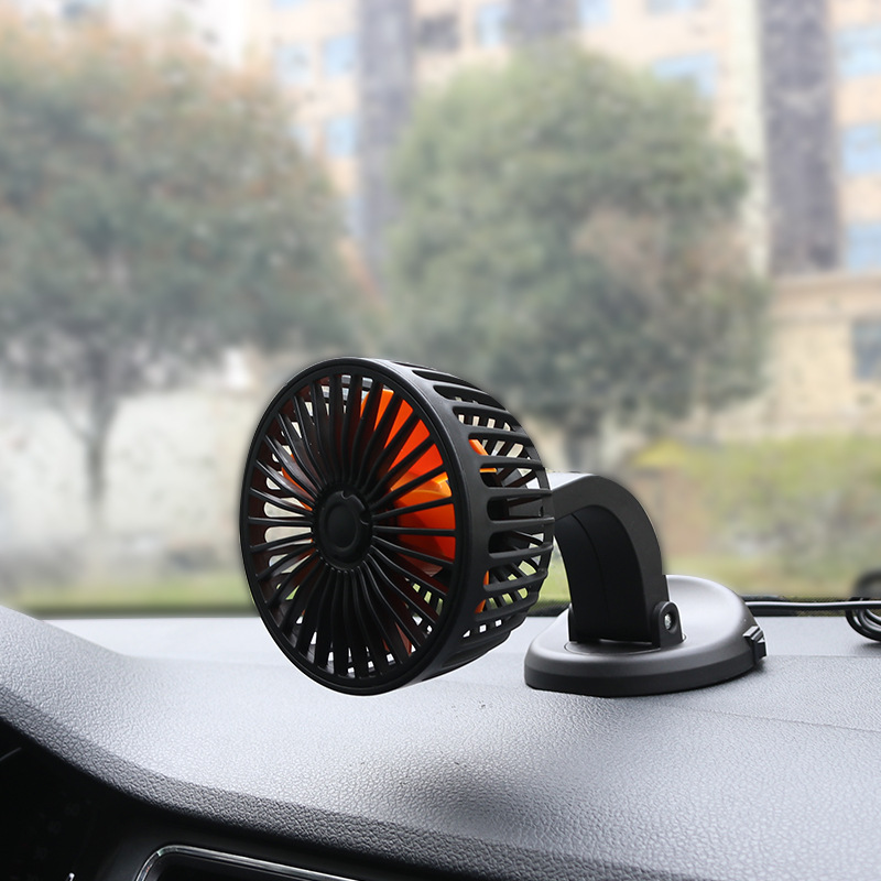 Quạt mini xoay 360 độ trên ô tô gió siêu mạnh