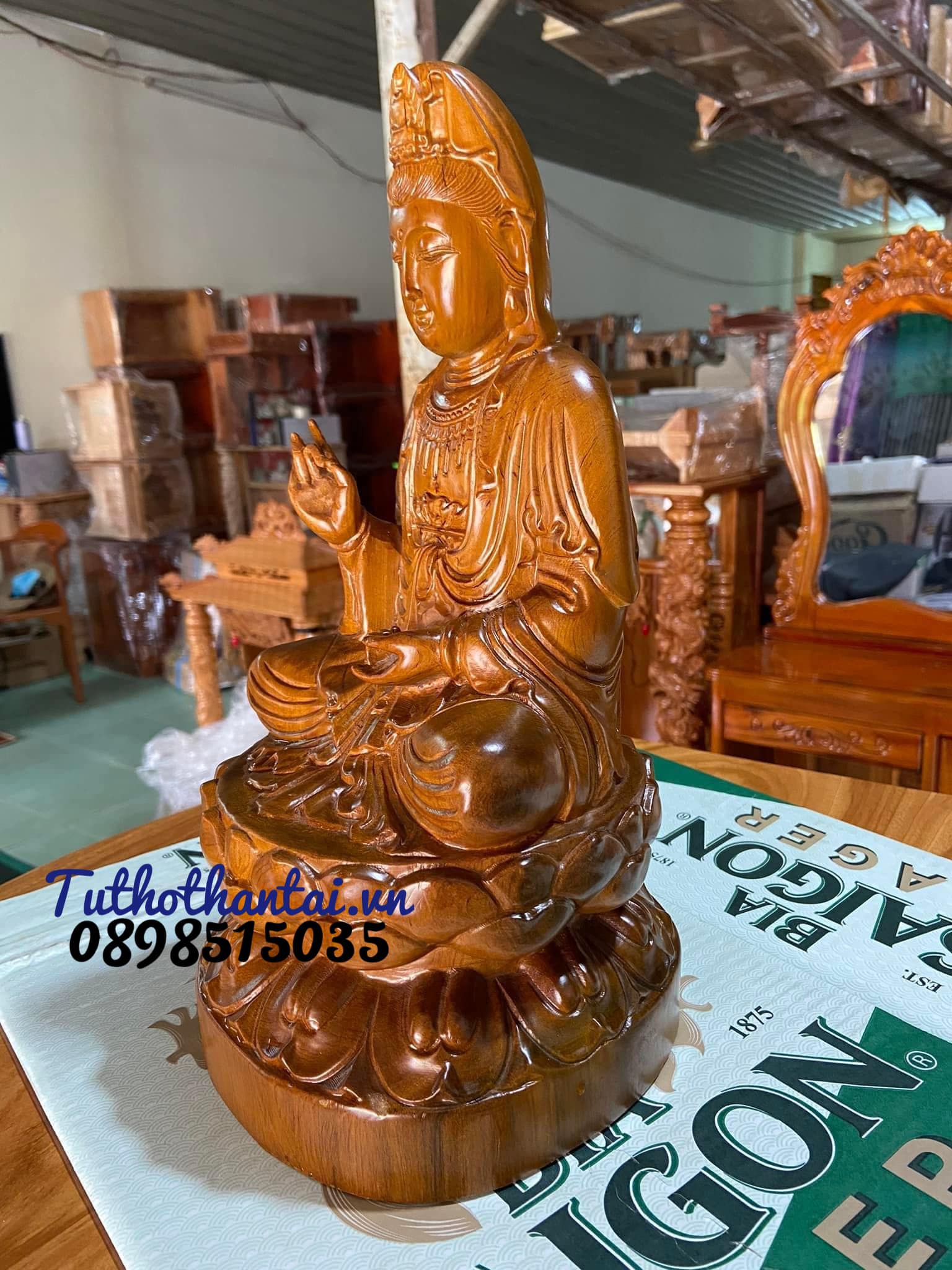 Tượng Phật Quan Âm gỗ Bách Xanh