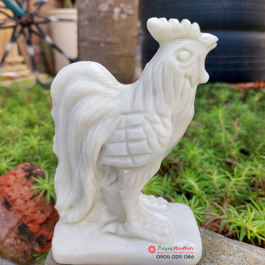 Tượng gà tuổi dậu 12 con giáp phong thủy đá trắng xanh 12cm đá Non Nước