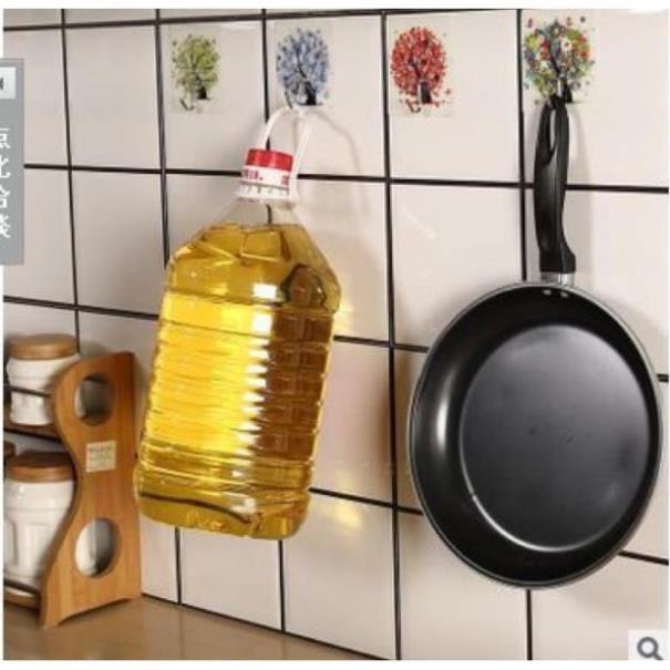 Móc dán tường siêu dính