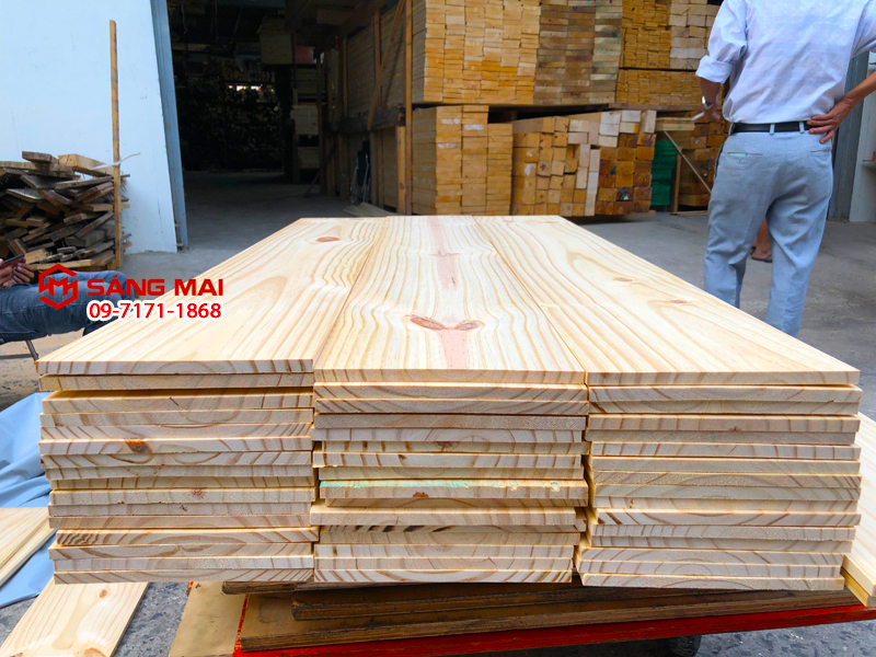 Tấm gỗ thông mặt rộng 20cm x dày 1cm x dài 120cm + láng nhẵn mịn 4 mặt