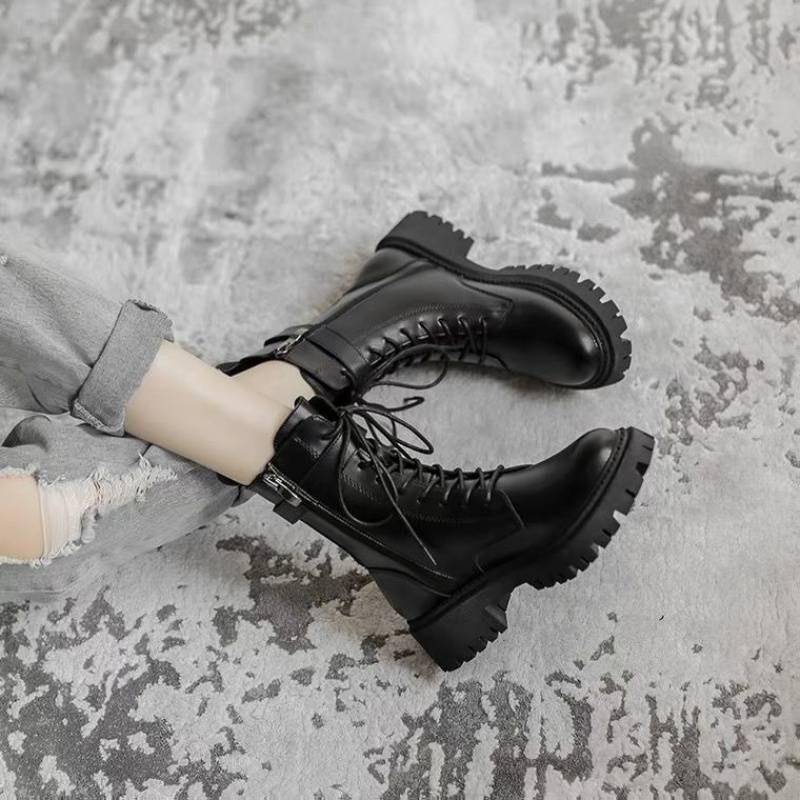 Bốt nữ dây buộc trước, cài khuy khóa sườn (Mã 8003