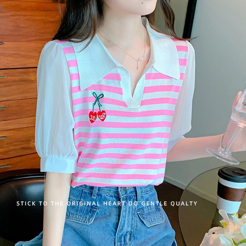 [L2M] Áo len nữ Montoghi dệt kim LOGO CHERRY phối TAY PHỒNG họa tiết kẻ sọc xinh xắn