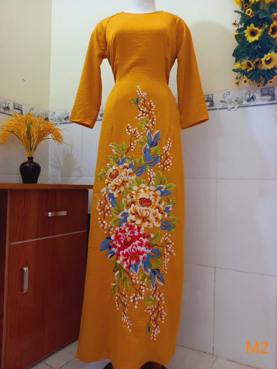 Áo dài thêu cao cấp