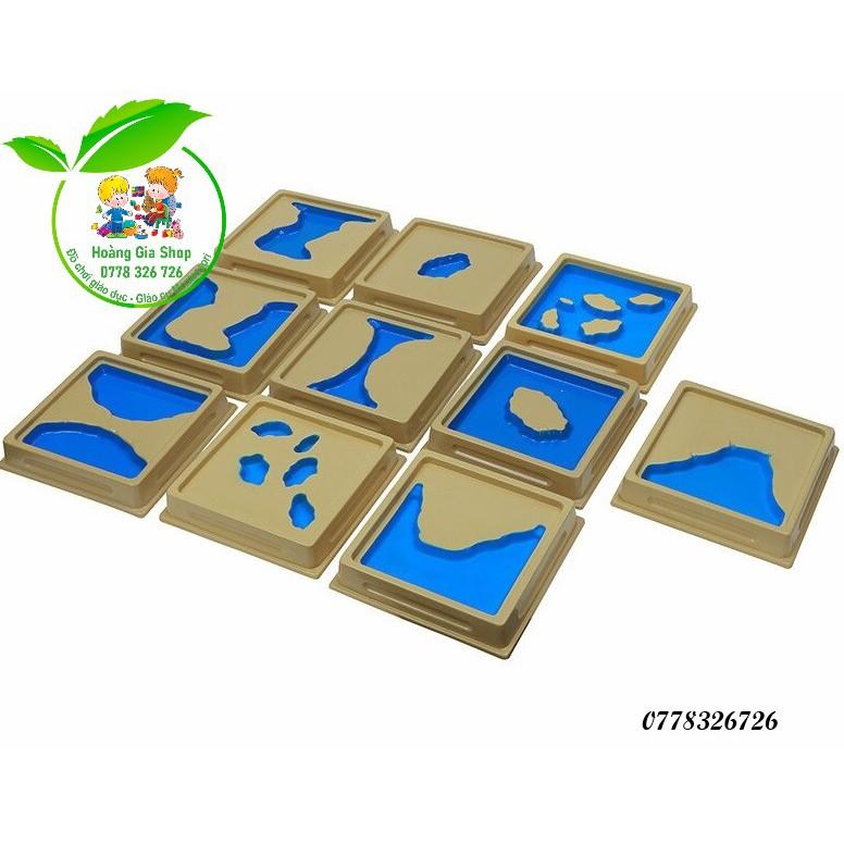 Mô hình các hình thái địa lý tạo từ đất và nước (Land and Water Form Trays