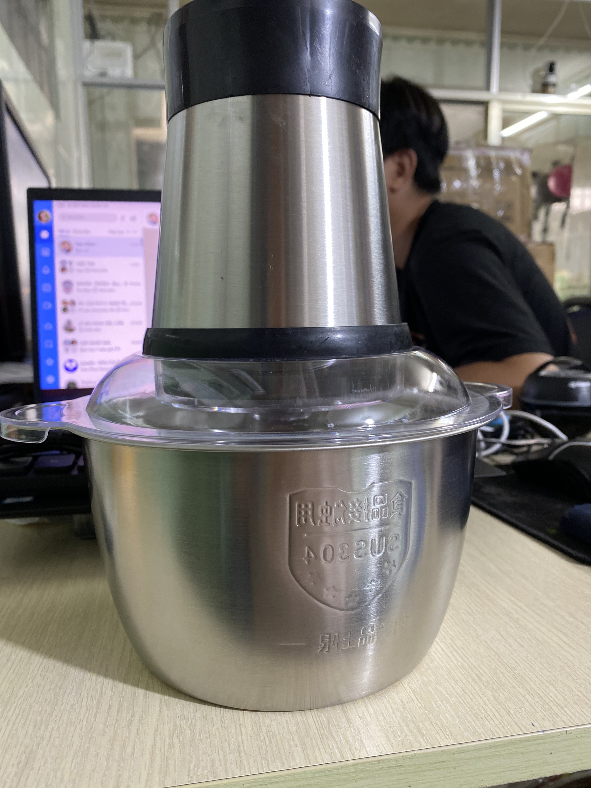 Máy xay thịt, máy xay cầm tay đa năng 2 lít công suất lớn cối inox 304 cao cấp