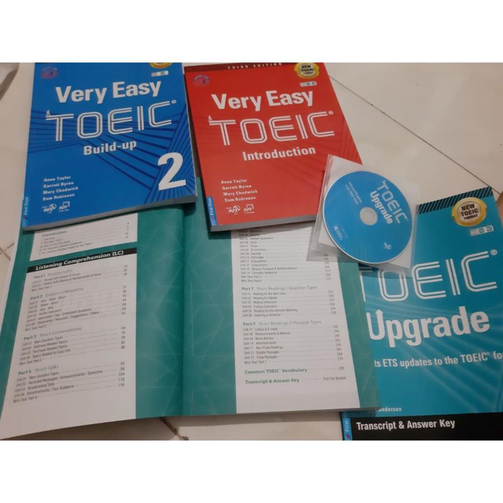 Bộ sách Luyện thi NEW TOEIC. Trình độ Sơ - Trung cấp (Very Easy TOEIC 1 + Very Easy TOEIC 2 + TOEIC Upgrade)