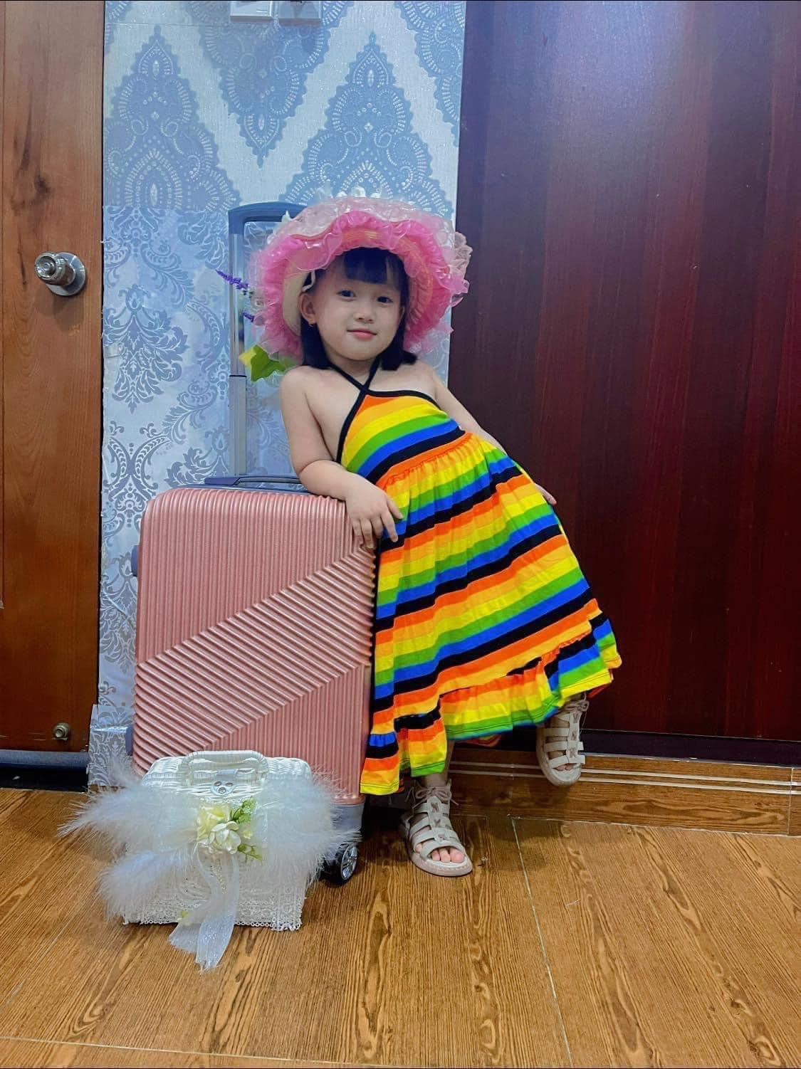 Bộ đồ bé gái đầm xòe chéo dây coton 4D, thun co dãn