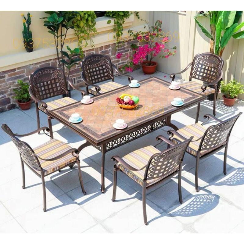 Bộ bàn ăn 8 ghế nhôm đúc cao cấp