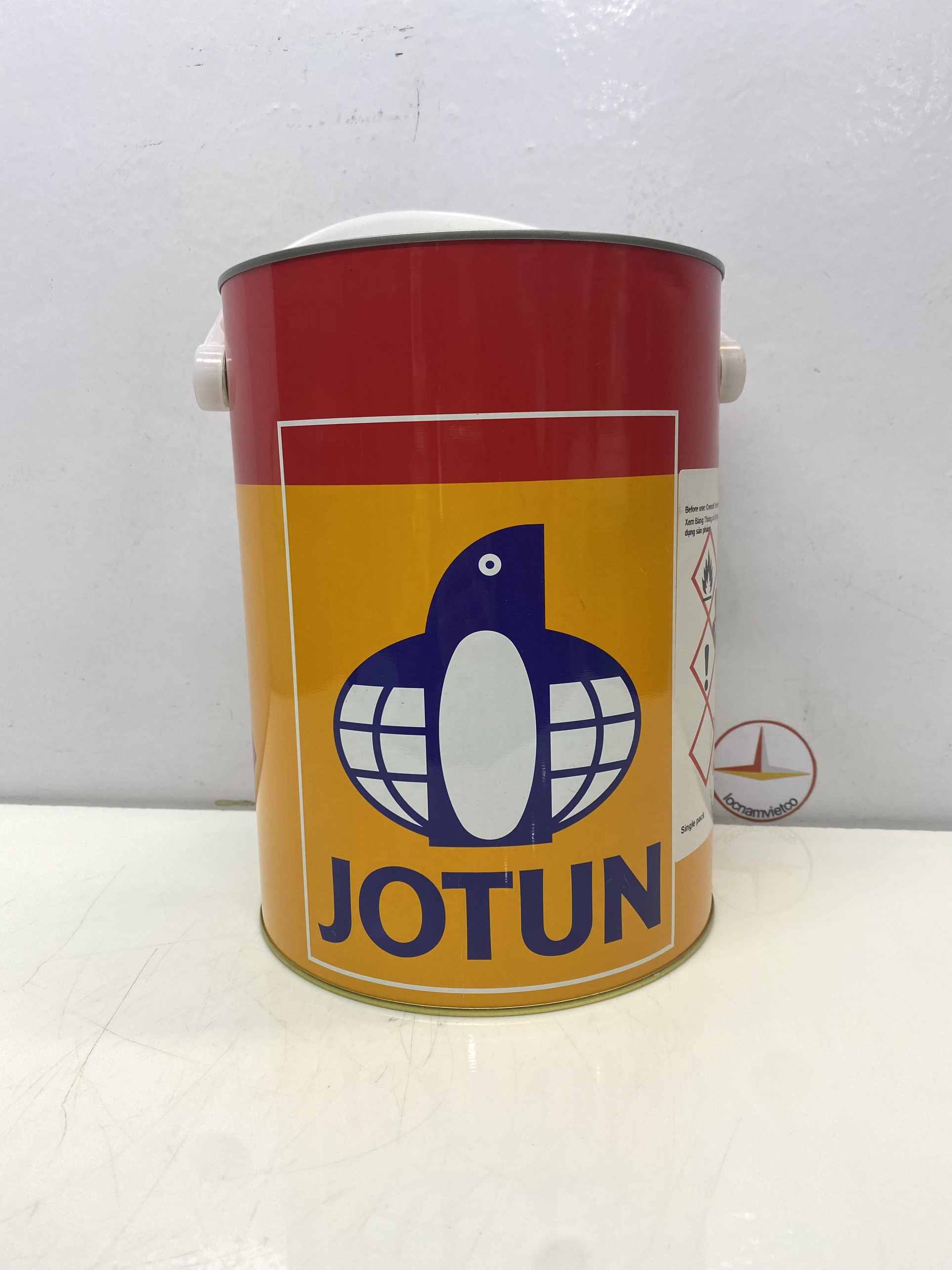 Sơn chịu nhiệt 600oC Jotun Solvalitt màu xám Grey 71 _ 5L