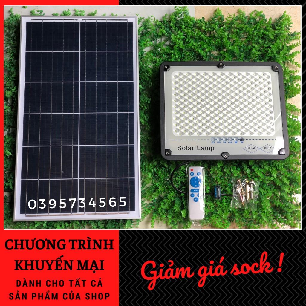 Đèn năng lượng mặt trời 300W chống chói
