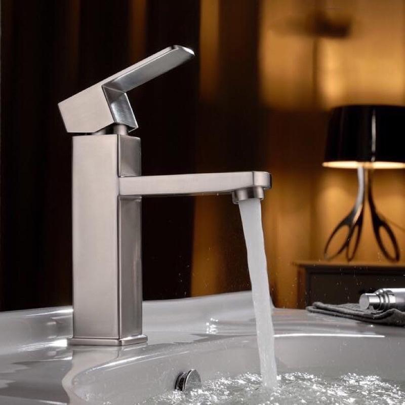 Vòi rửa mặt nóng lạnh inox 304 Vuông 20cm Tặng kèm dây cấp bảo hành 12 tháng, Vòi lavabo nóng lạnh inox 304