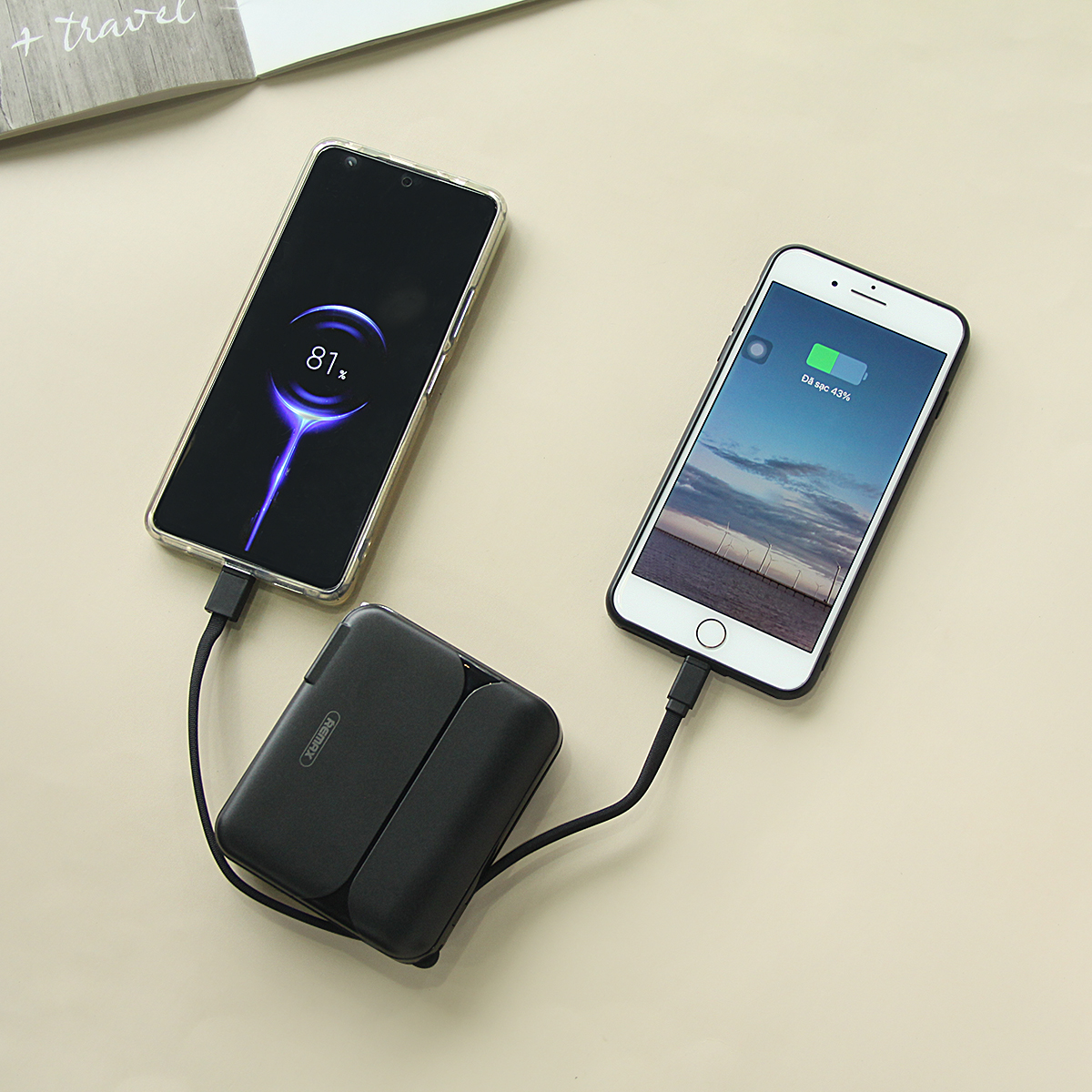 Sạc dự phòng 20000mAh kiêm củ sạc Remax RPP 553 thiết kế kèm dây sạc nhanh 27w cho 14 Serie - Hàng Chính Hãng Remax