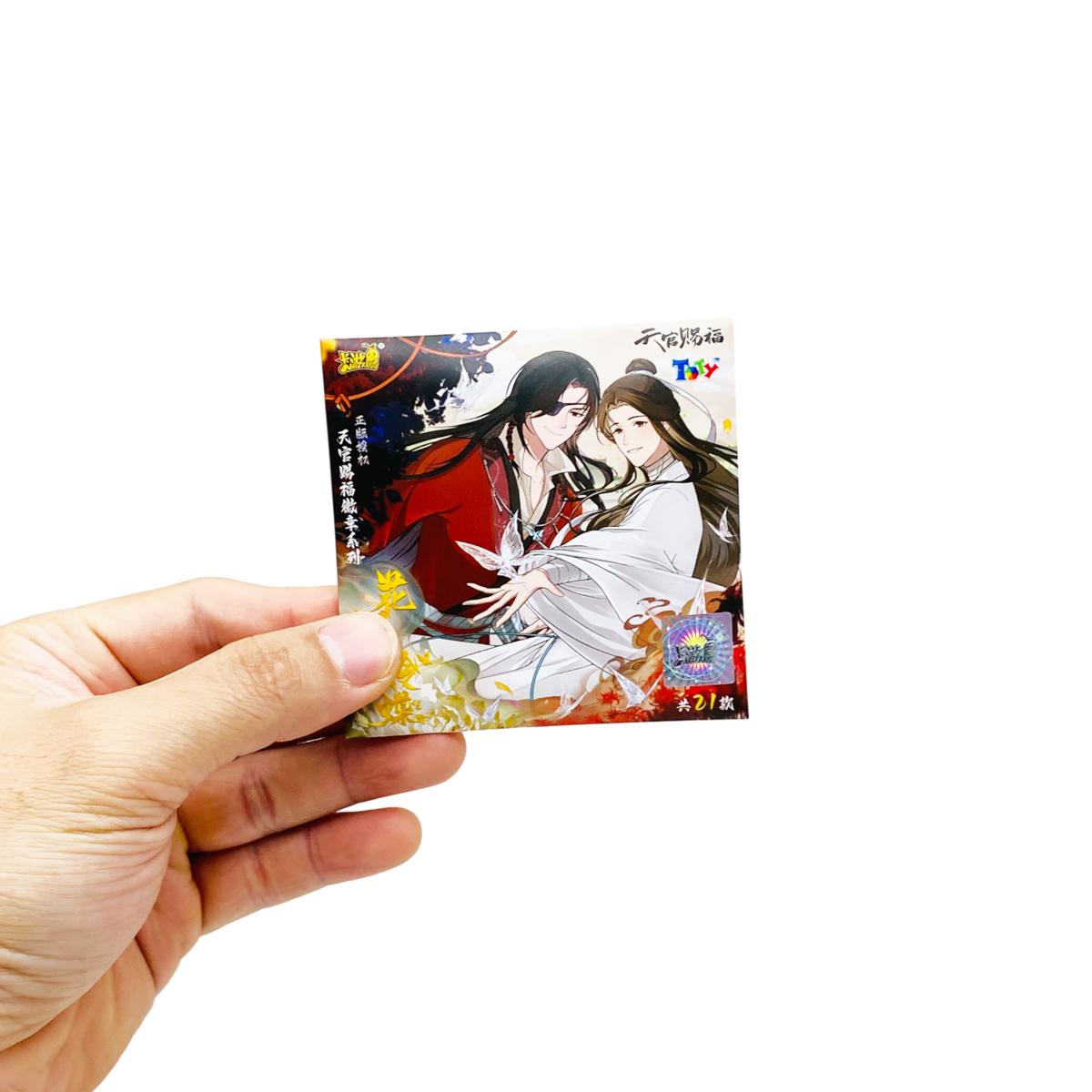 Huy Hiệu Trang Trí Thiên Quan Tứ Phúc TGCF - Flowers In Love With Butterfly - Kayou KB01 (Mẫu Sản Phẩm Là Ngẫu Nhiên)