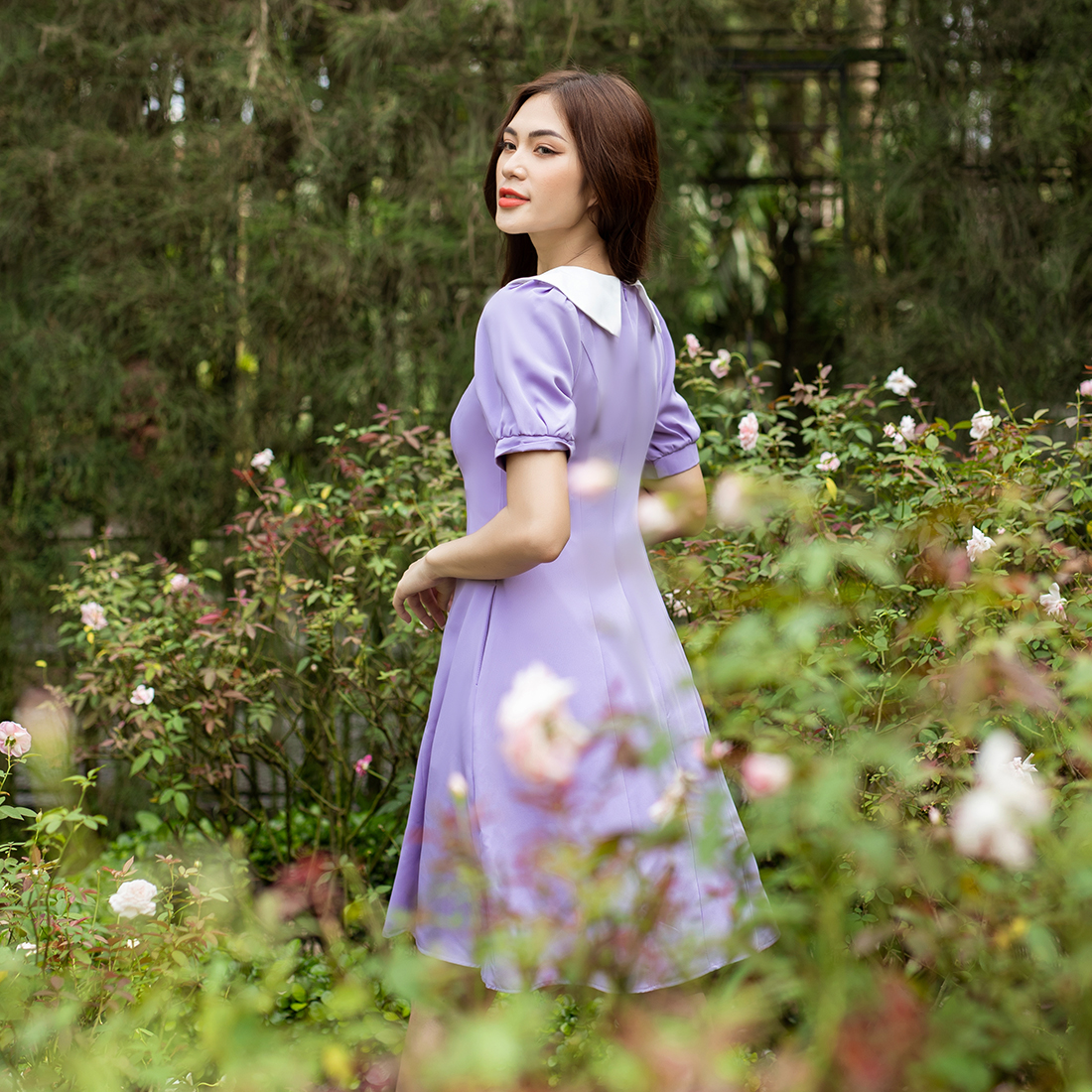Đầm xòe tay phồng cổ sen thời trang Eden - D486