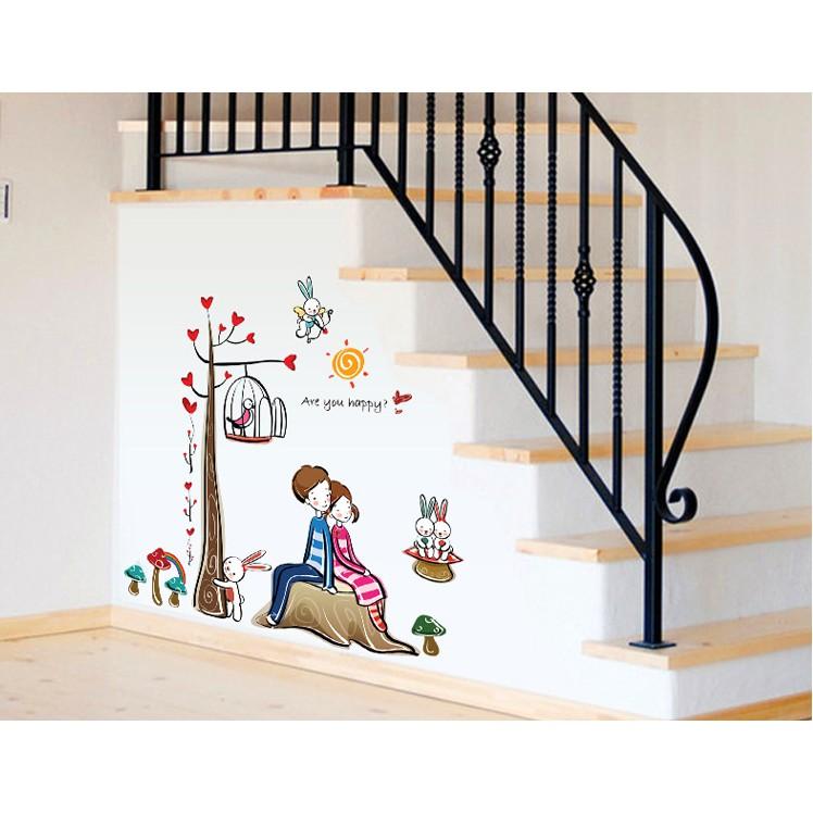 Decal trang trí tường - Cây trái tim lớn và đôi tình nhân đáng yêu