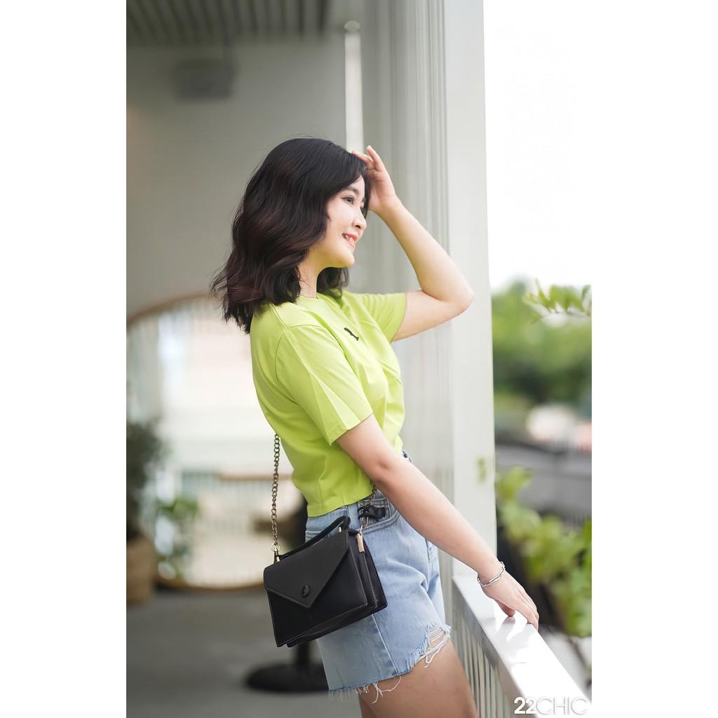 Quần shorts jeans thêu họa tiết - 22CHIC