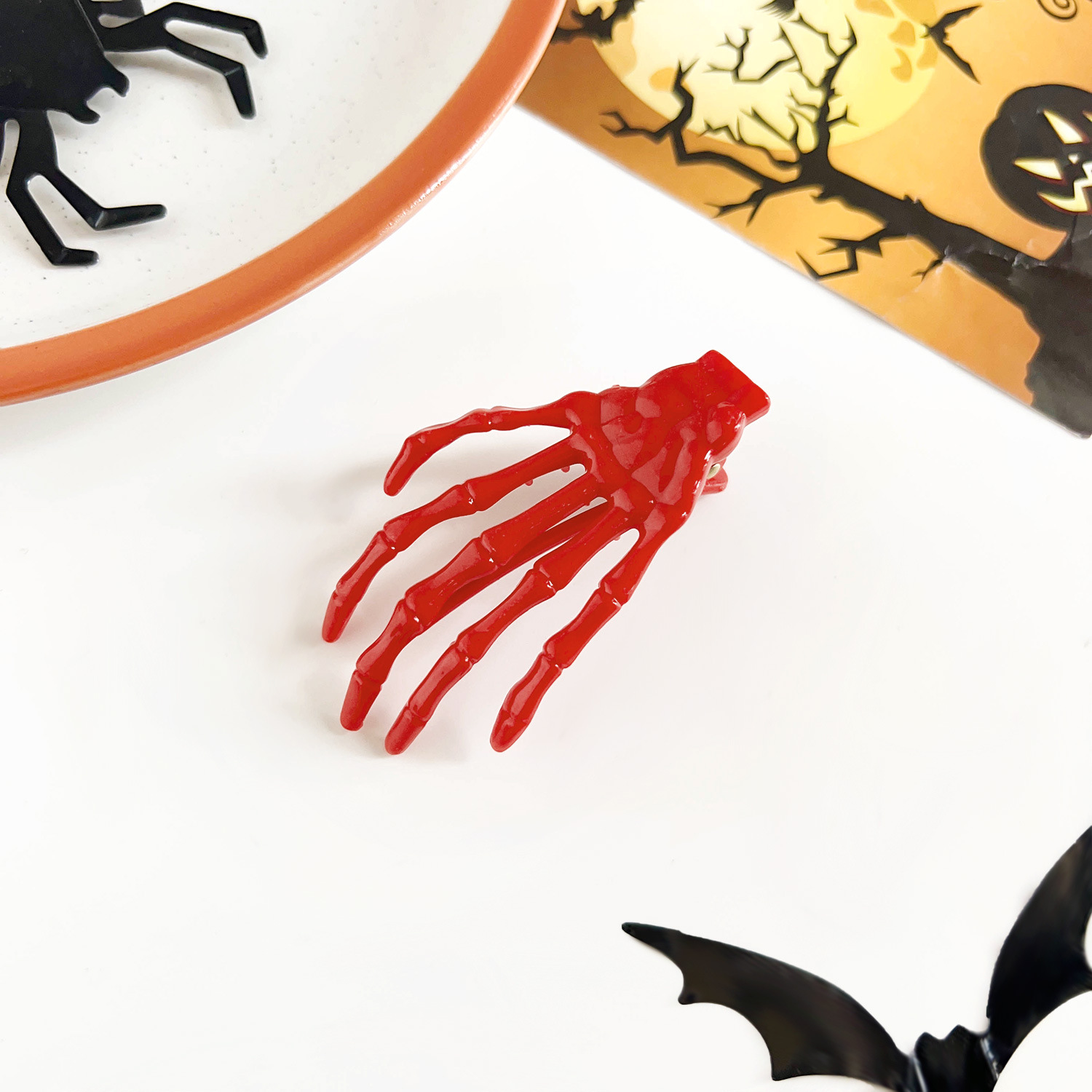 Kẹp tóc mái họa tiết hình bàn tay quỷ , phụ kiện cosplay Halloween vui nhộn và dễ thương