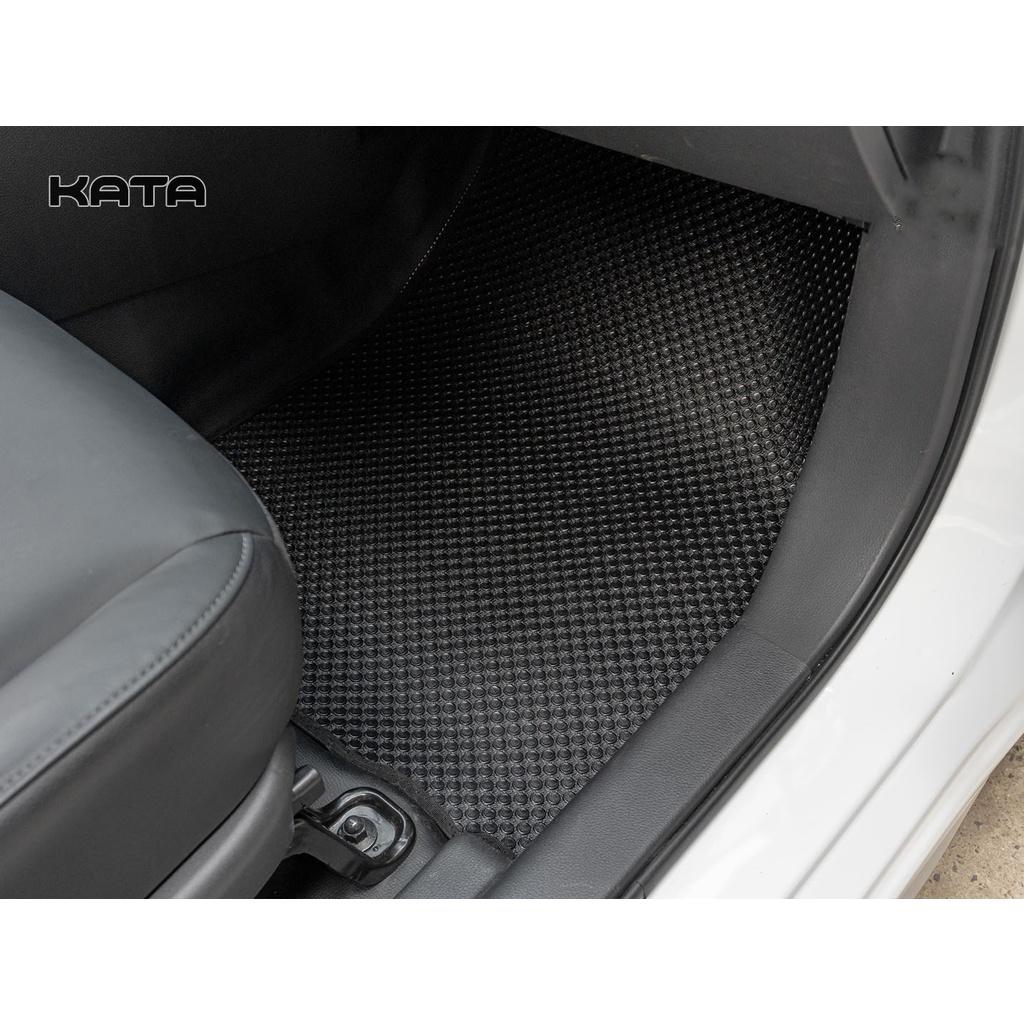 Thảm lót sàn ô tô KATA cho xe Mitsubishi Xpander  - Khít với sàn xe, Chống trơn, Không mùi, Không ẩm mốc