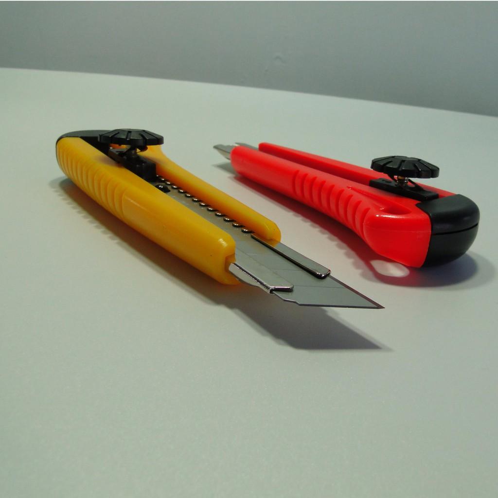 Dao rọc giấy cỡ lớn STACOM - E105A