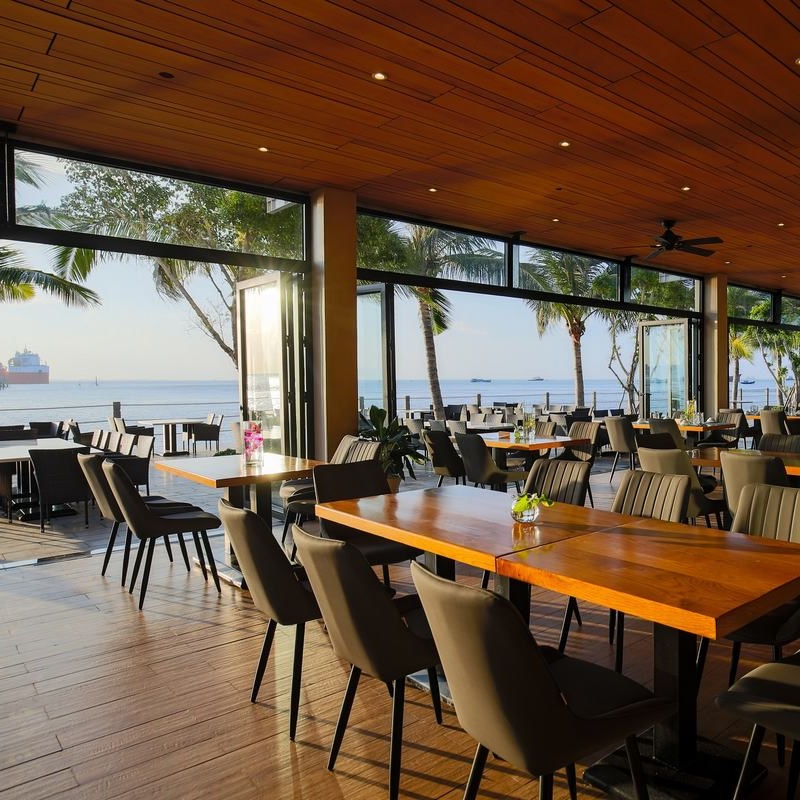 Marina Bay Vũng Tàu Resort & Spa 5* - Bên Bờ Biển, Buffet Sáng Cực Chất, Phòng Cao Cấp, Hồ Bơi Vô Cực Đẹp Xuất Sắc