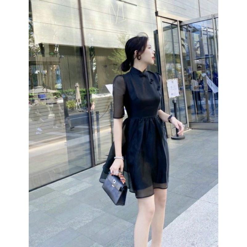 ĐẦM CỔ TRỤ ĐEN