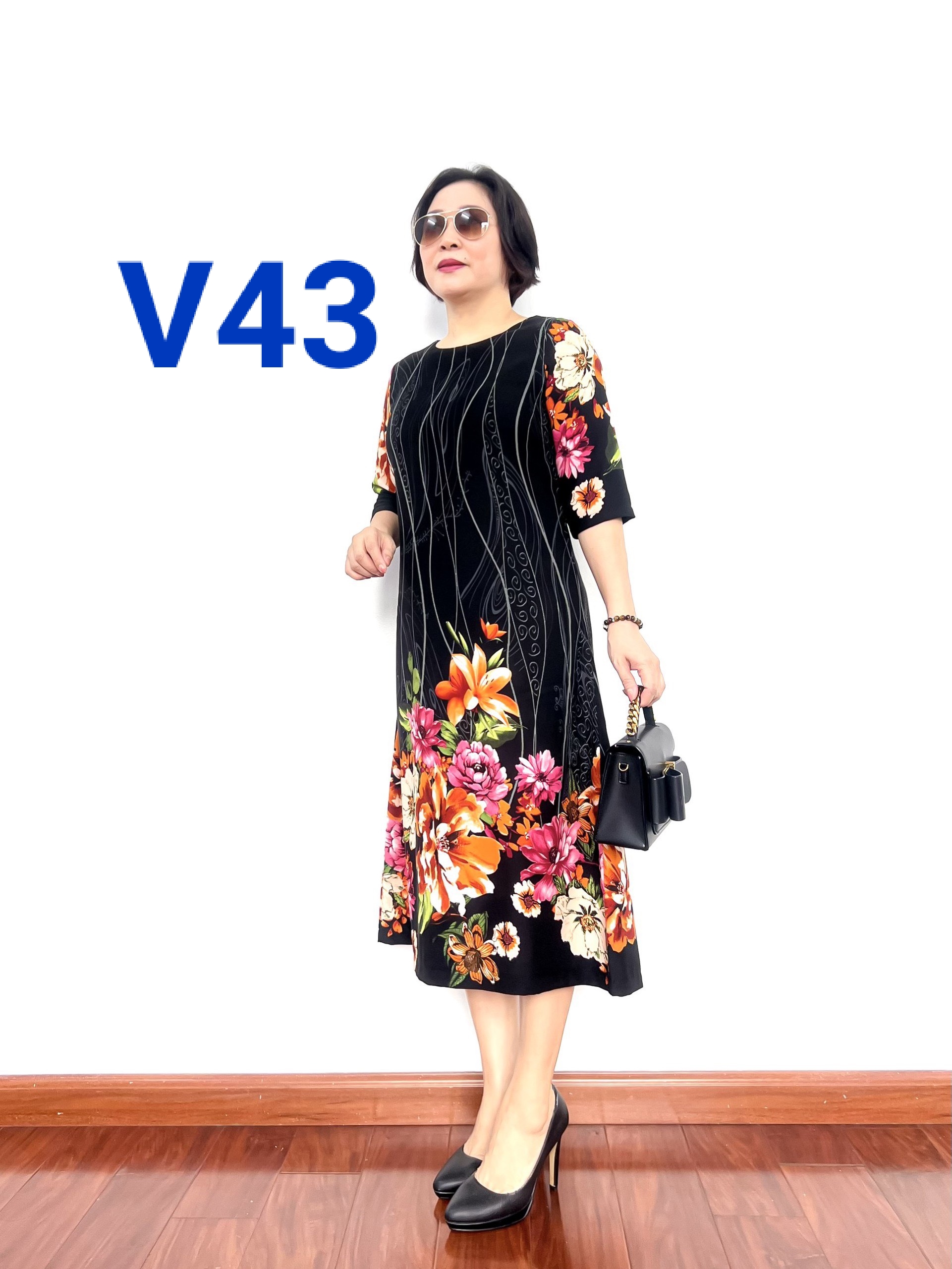 Váy Trung Niên Cho Mẹ Chất Liệu Lụa Mango Cao Cấp Họa Tiết Cực Đẹp 2022 - Tuấn Tú Store