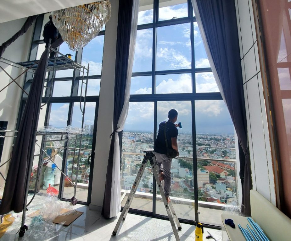 Phim cách nhiệt, chống nóng, cản tia cực tím, tia hồng ngoại : Anygard ACB 3050 - có đen xanh, độ sáng trung tính. Thuộc dòng phim phủ Carbon của nhãn hiệu Anygard.