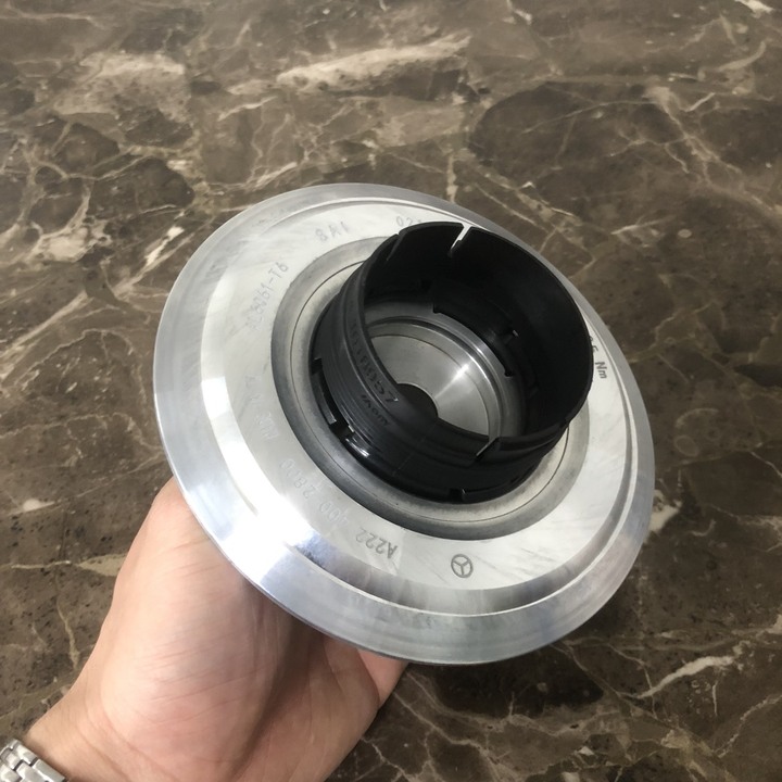 Logo chụp mâm, ốp lazang thiết kế cho bánh xe ô tô một số dòng Maybach TY-165, chất liệu hợp kim nhôm nhựa ABS