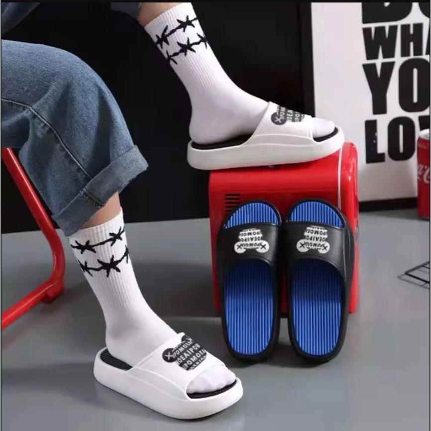 Dép bánh mì ulzzang nam nữ siêu dày đế 4cm êm mềm chống nước chất liệu cao cấp phong cách