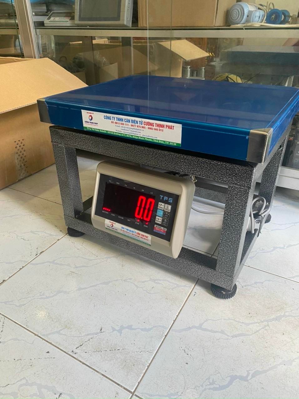 Cân điện tử ghẾ ngồi TPSDH Mức cân 300kg độ đọc 0.1Kg, KÍCH THƯỚC 40X50CM