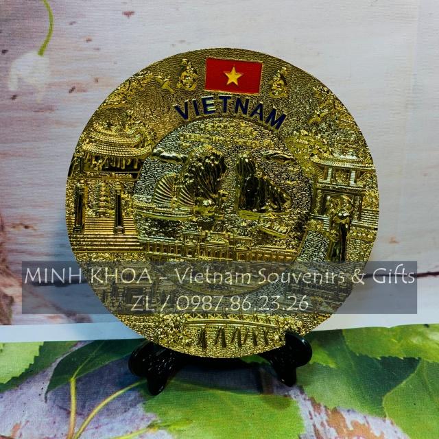 Đĩa Kim Loại Trạm Nổi Địa Danh Việt Nam Mạ Đồng Vàng 14 cm