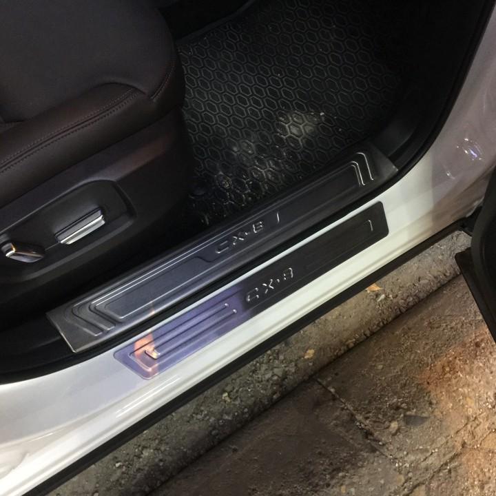 Bộ Ốp bậc cửa, Nẹp bước chân Mazda CX-8, CX8 – Mẫu INOX