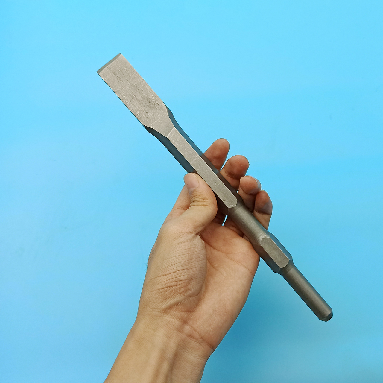 Mũi đục bê tông dẹp chuôi gài Φ17mm dài 300mm