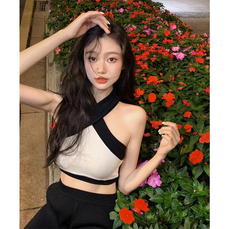 HUANG YOYO Áo croptop 2023 Áo Cổ Yếm Dệt Kim Không Tay Thời Trang Nữ