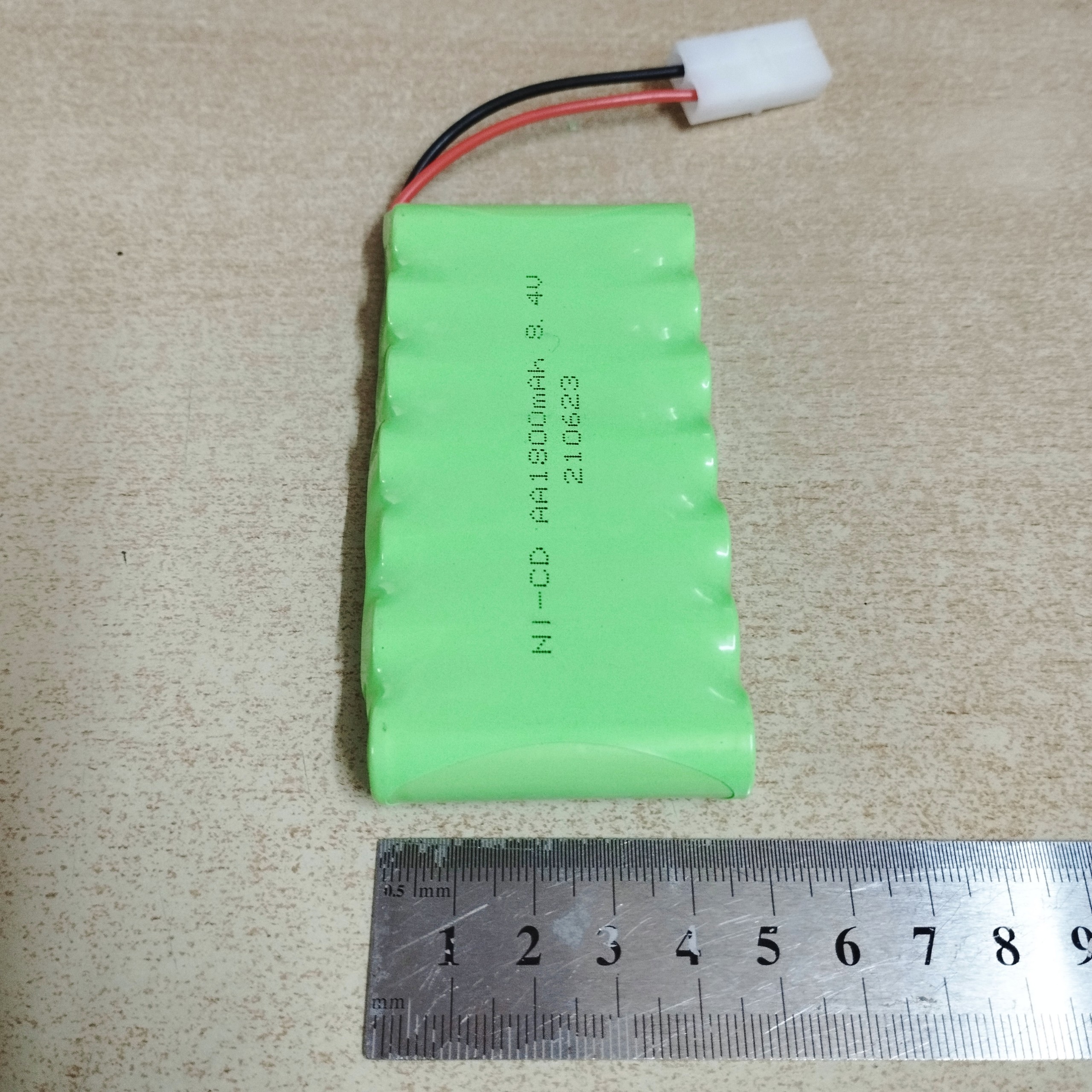 Pin sạc 8.4V dung lượng cao 1800mAh chân cắm trắng ket2p