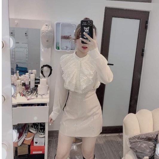 Áo sơ mi voan tiểu thư, Áo tơ óng 2 lớp cổ bèo cự xinh mặc đi làm, đi chơi_009 chất đẹp mầu trắng đen deal tốt