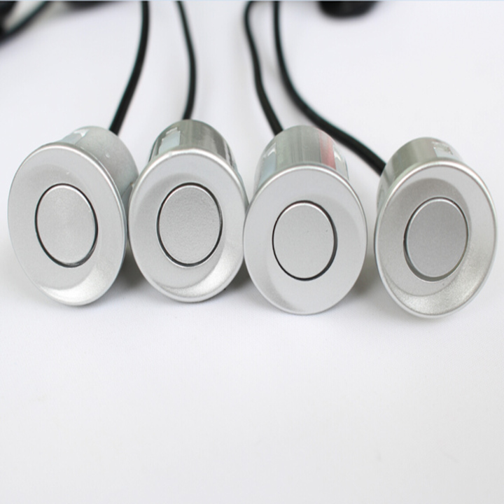Cảm biến lùi tích hợp đo khoảng cách trên màn hình ô tô Dual Core CPU P001