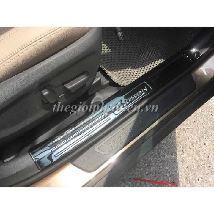 Bộ Ốp bậc cửa, Nẹp bước chân Hyundai Tucson 2016-2019 – Mẫu Titan