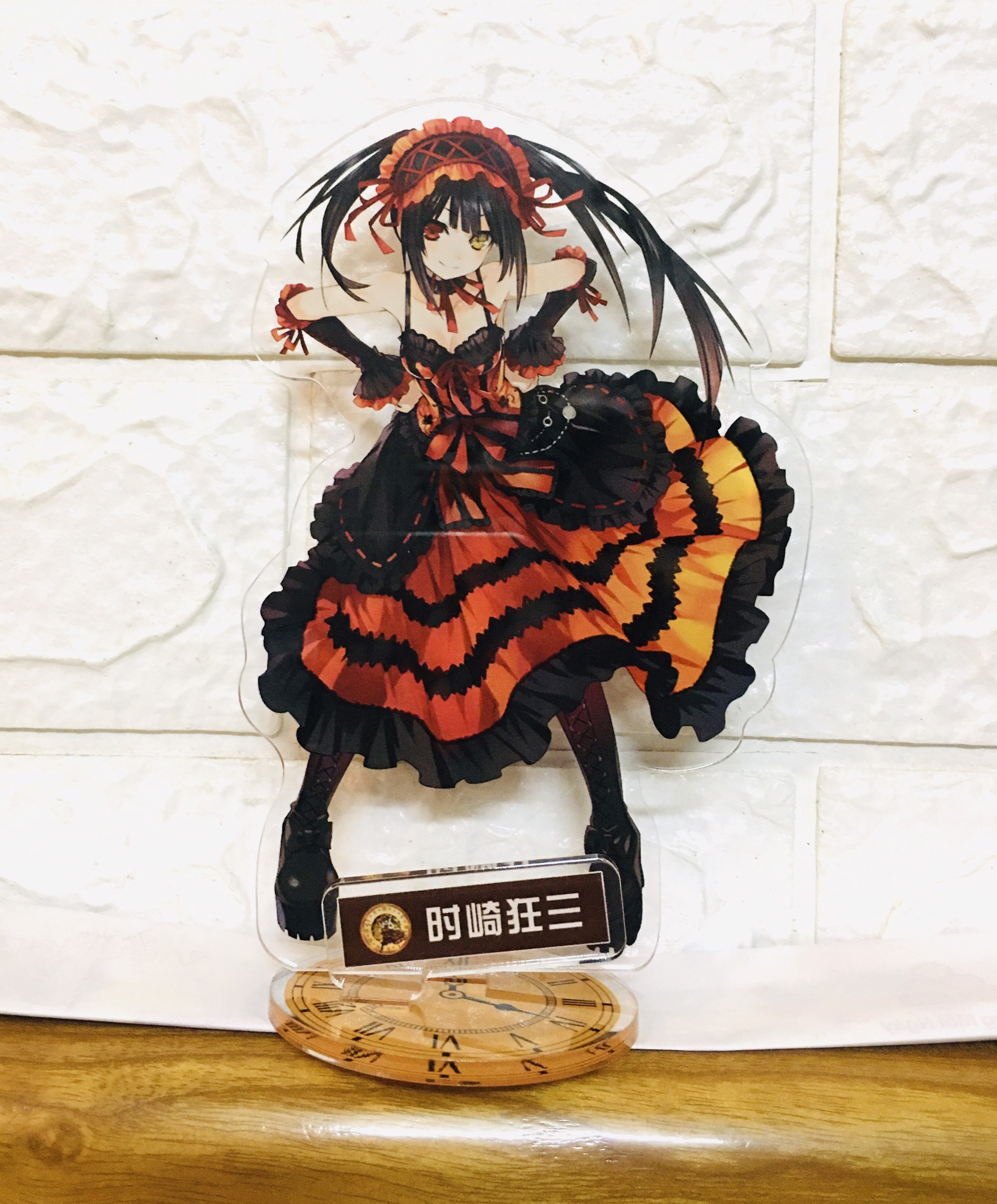 Standee tượng mica trong Date A Live