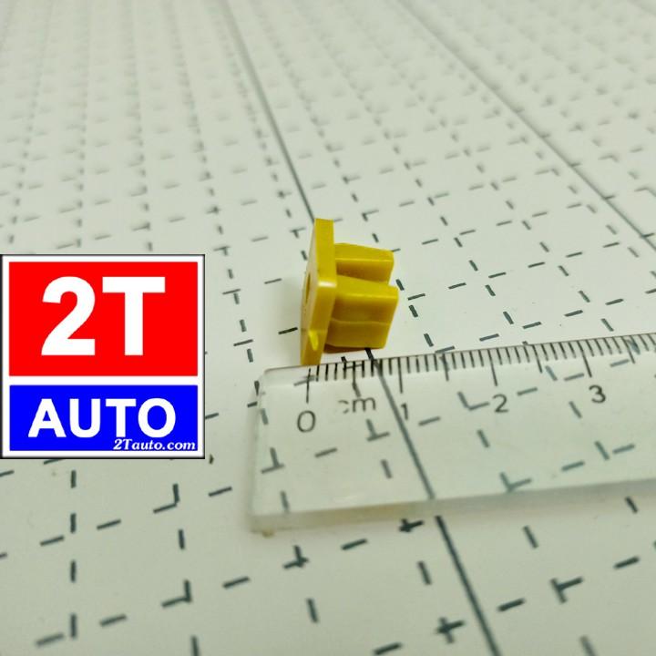 Bộ 10 đinh tán, chốt vít nở vit nhựa vuông 9mm Loại CHÂN NGẮN chuyên dùng cho xe hơi ô tô - VÀNG: SKU:252