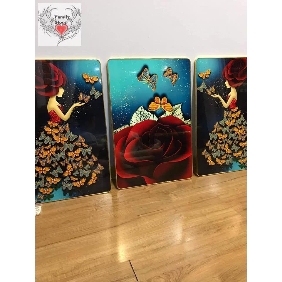 Tranh tráng gương, phủ gương cao cấp hươu vàng trên sen cách điệu
