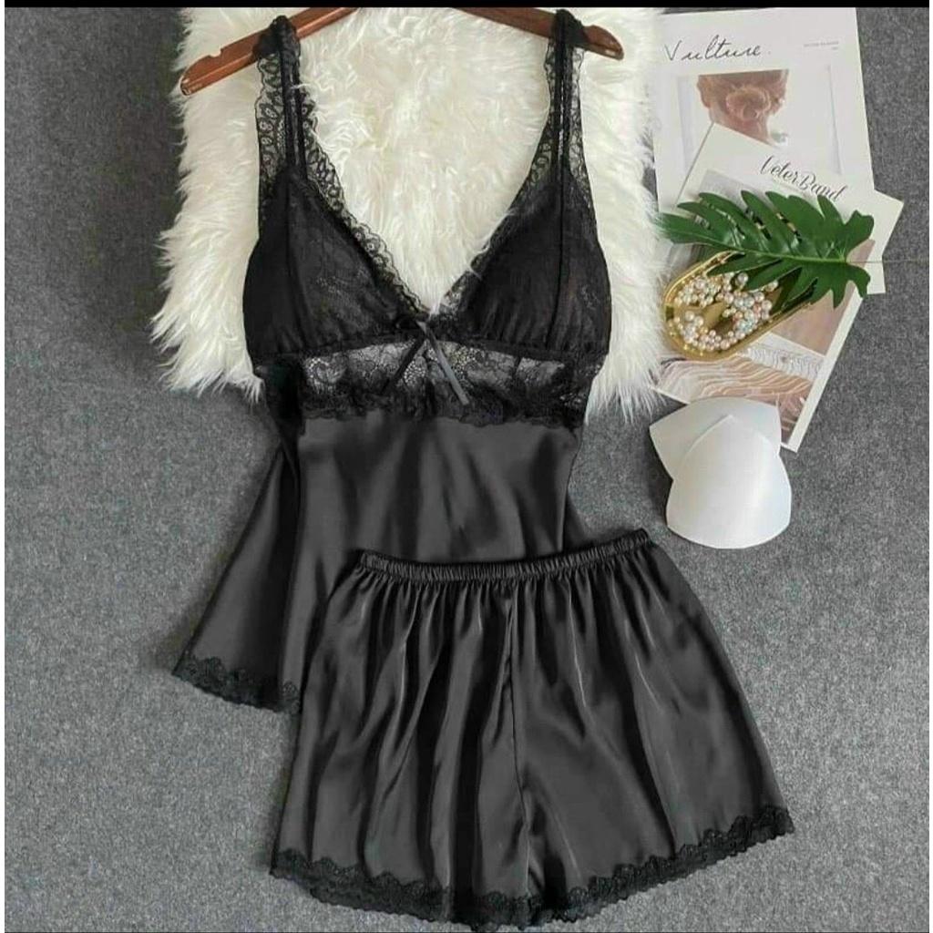 Đồ Ngủ 2 Dây Freesize Sexy Cao Cấp Lụa Mềm Mát Cổ V Phối Ren Cho Cô Nàng Quyến Rũ QC048155