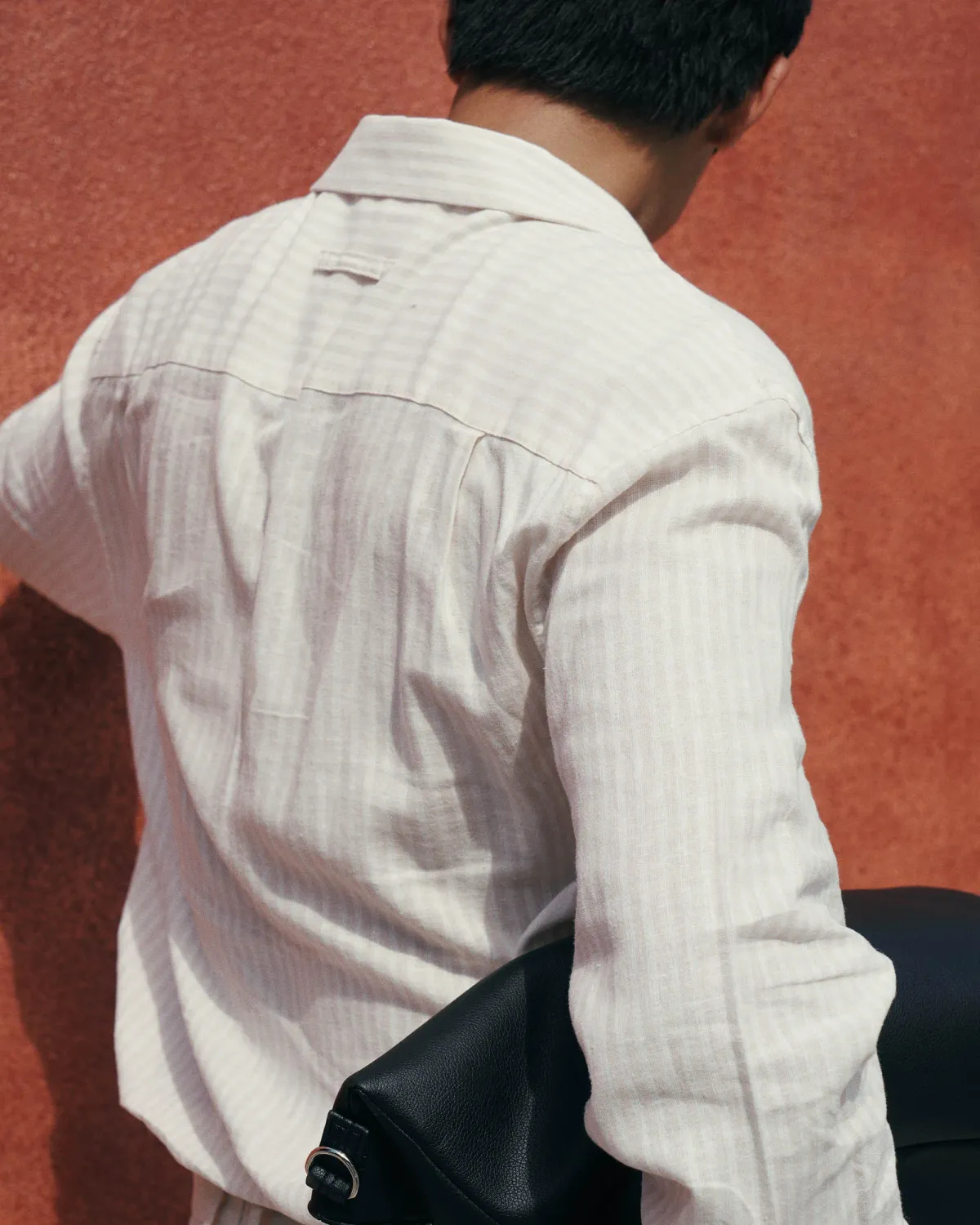 Áo sơ mi tay dài nam sọc linen Form Regular - ROUTINE 10S26SHL005