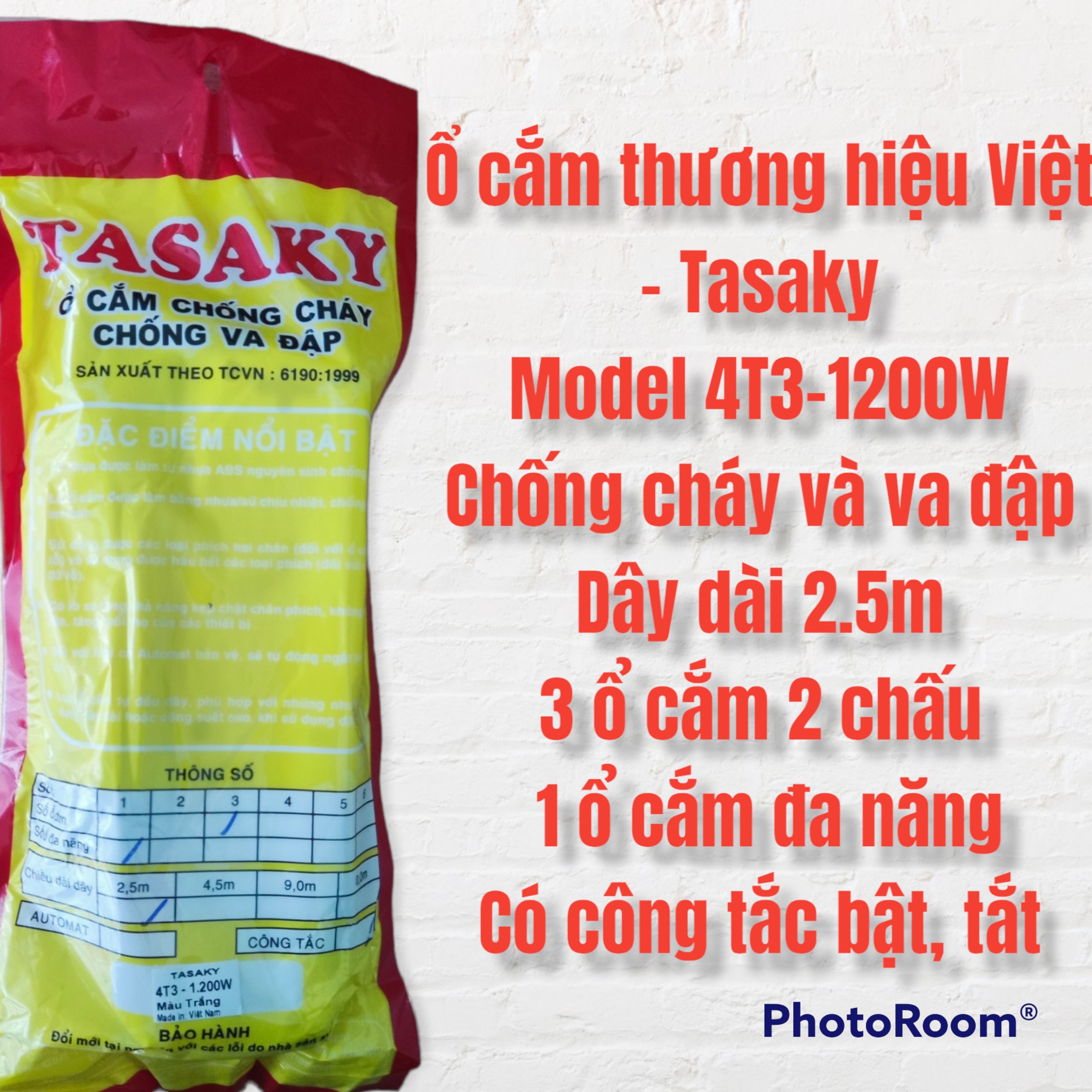 Ổ cắm Tasaky 3 phích cắm đơn 1 phích đa năng - Model 4T3 - 1200W - Dây dài 2.5m