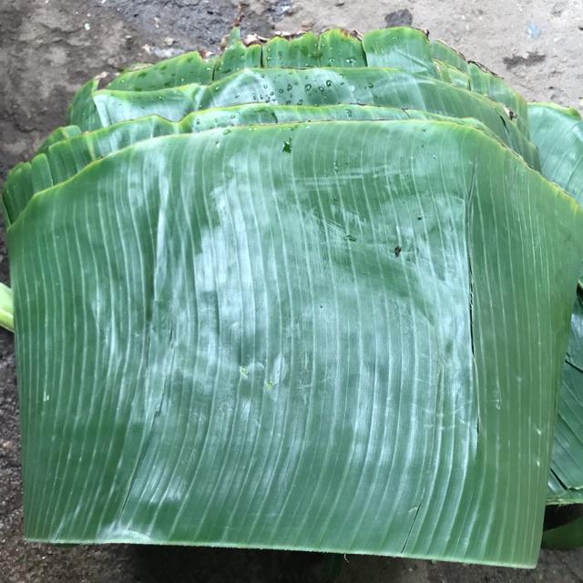 1kg lá chuối khô sạch cây nhà trồng - hàng nhà làm thủ công