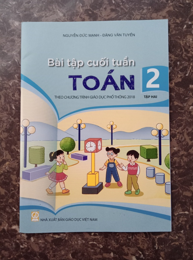 Sách - Bài tập cuối tuần Toán 2 Tập 2 - Theo Chương Trình Giáo Dục Phổ thông 2018