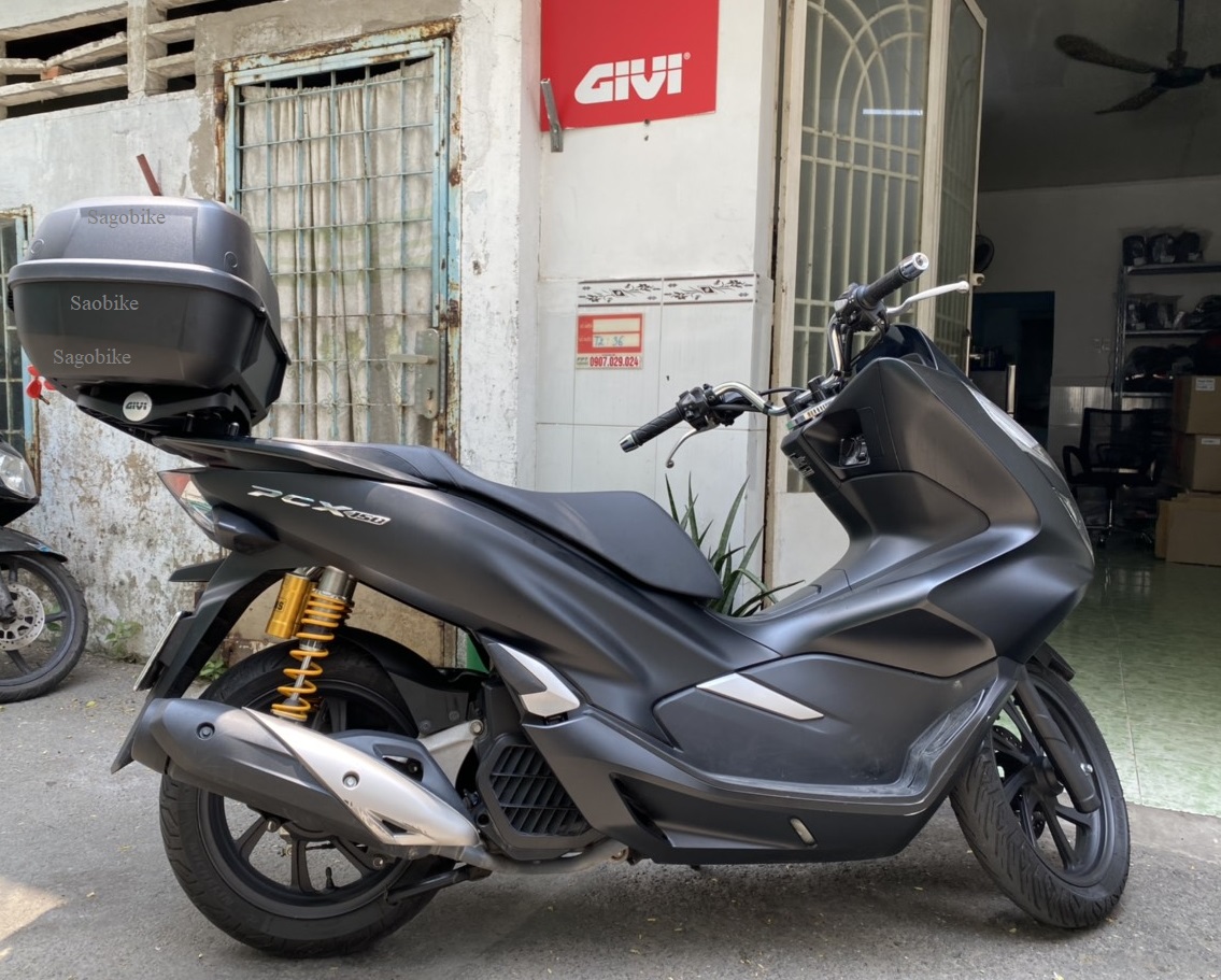 Thùng Givi E43NTL và baga givi SRV PCX, cả bộ thùng lắp cho xe PCX