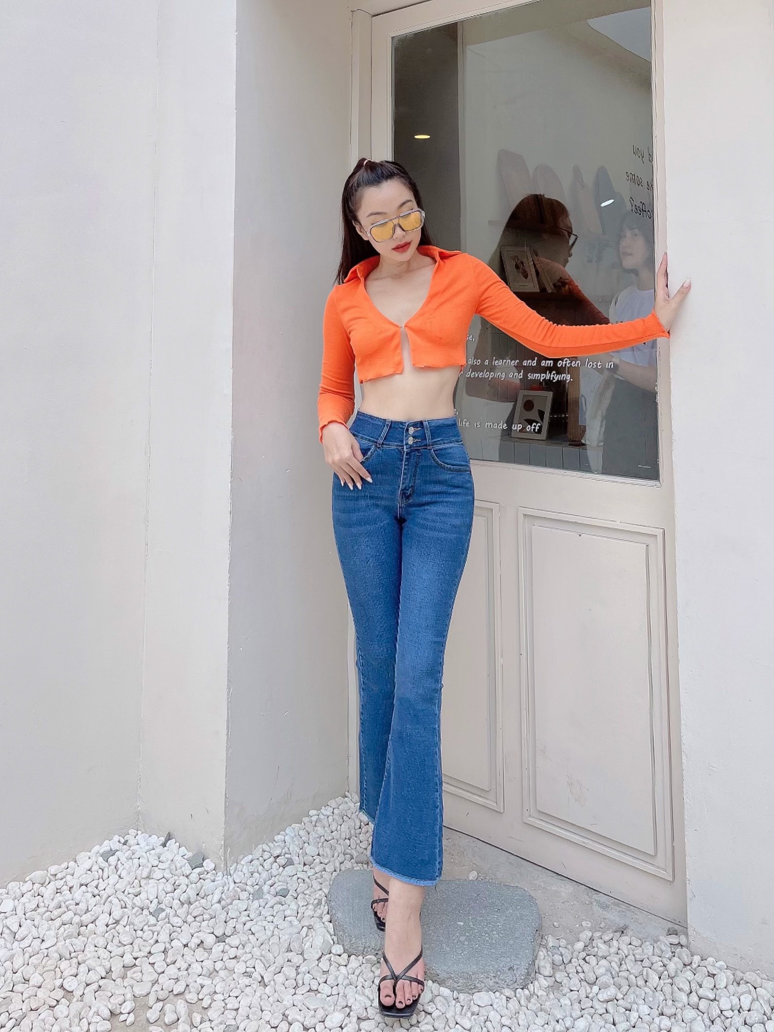 Quần jean ống loe 9 tấc lưng cao, quần bò nữ ống loe cạp cao dáng lửng màu xanh nhạt, xanh đậm